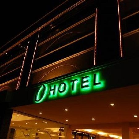 O Hotel Bacolod Exteriör bild