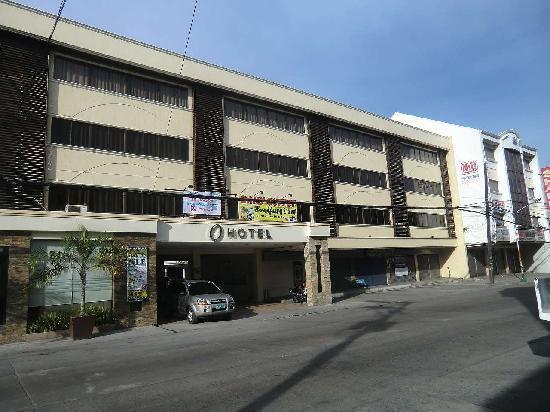 O Hotel Bacolod Exteriör bild